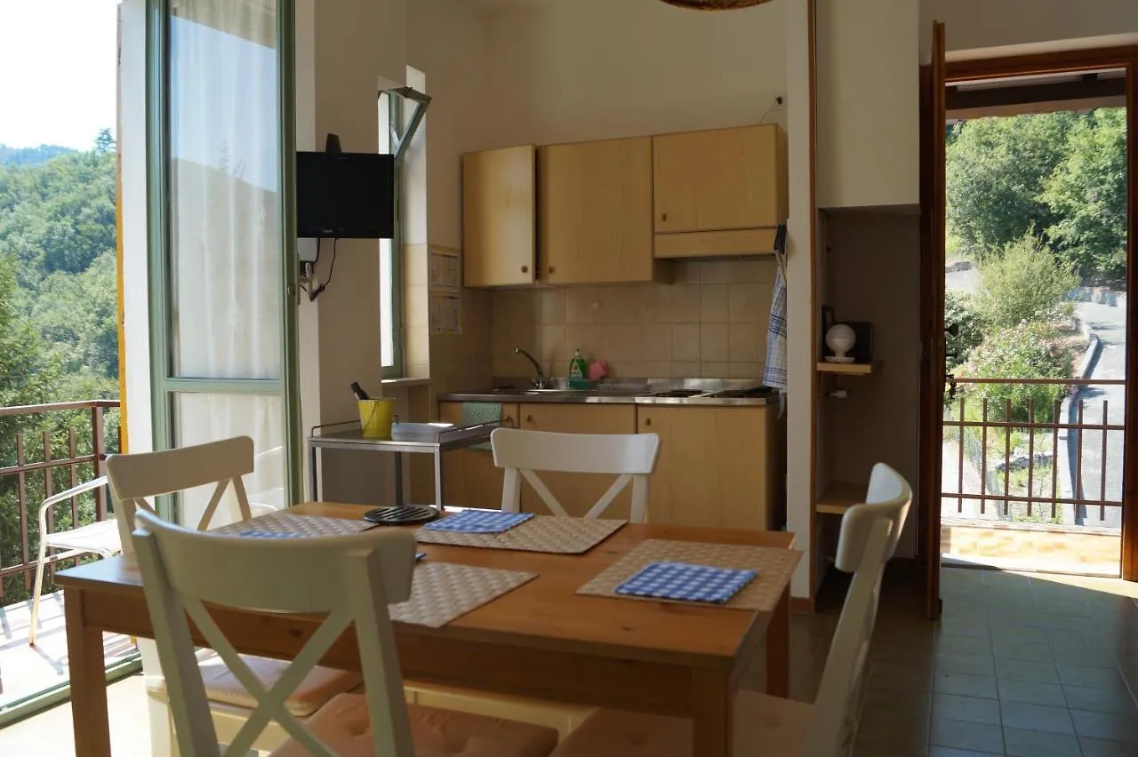 ** Apartmanhotel Belbea Tourist Resort Balestrino Olaszország